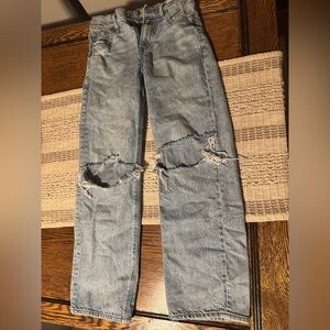 American Eagle Outfitters Light Blue Ripped Women’s Jeans